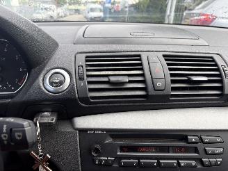 BMW 1-serie 116I 90KW Airco Xenon M-pakket picture 11