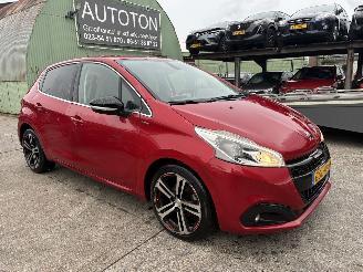 Voiture accidenté Peugeot 208 1.2 81KW GT-Line Clima Navi Camera Led 2017/9