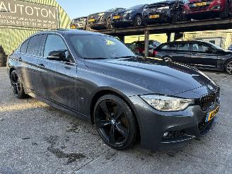 damaged passenger cars BMW 3-serie 330e 135KW Autom. Clima Navi Leer Schuifdak High Executive NAP 2016/12