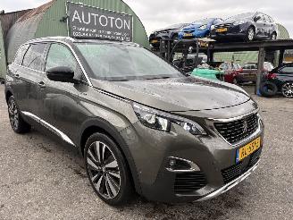 Damaged car Peugeot 5008 1.2 96KW GT-Line Pano Navi Clima 7-Pers Camera Led Xenon NAP 2018/1