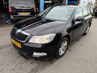 Skoda Octavia 1.2 TSI 77KW DSG Navi Clima Business Line NAP picture 4