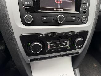Skoda Octavia 1.2 TSI 77KW DSG Navi Clima Business Line NAP picture 10
