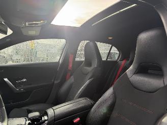 Mercedes A-klasse A35 AMG 225KW Autom Clima Navi Pano Sfeerverlichting 4Matic Premium Plus picture 9