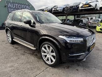 Schadeauto Volvo Xc-90 2.0 T8 Twin Engine 235KW Inscription AWD 7-Pers Clima Navi Led 2015/12