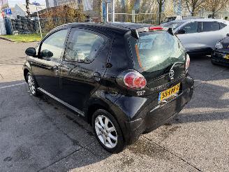 Toyota Aygo 1.0-12V 50KW Airco Comfort 5-Drs picture 6