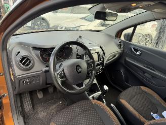 Renault Captur 0.9 TCE 66KW Clima Navi Intens Led Camera NAP picture 8