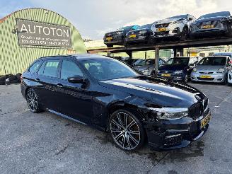 krockskadad bil auto BMW 5-serie 540D Touring xDrive 235kW High Executive 2018/3