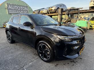 skadebil auto Alfa Romeo Junior Elettrica 54 kWh 115KW Clima Navi Camera DNA NAP 2024/12