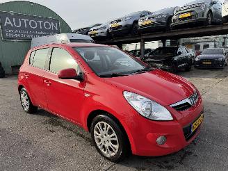 krockskadad bil auto Hyundai I-20 1.2i 57KW Airco 5-Drs Dynamic Version NAP 2010/3