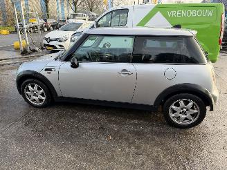 Mini One 1.6 66KW Airco picture 9