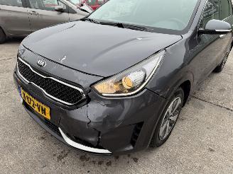 Kia Niro 1.6 GDI Autom. 77KW Hybrid Clima Navi Camera Led Dynamicplusline picture 27