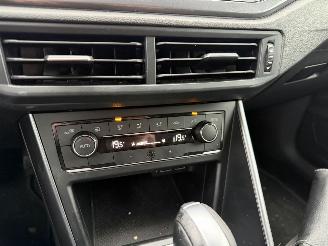Volkswagen Polo 1.0 TSI 70KW DSG R-Line Clima Navi Led 5-Drs Highline picture 11