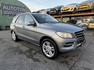 skadebil auto Mercedes ML 250 CDI 150KW Autom. Clima Navi Bleutec Edition 1 2011/11