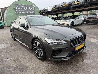 Auto incidentate Volvo S-60 2.0 T6 Recharge 253PK Autom. Pano Clima Navi AWD R-Design NAP 2020/11