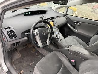 Toyota Prius 1.8 Hybrid 73KW Autom. Clima Navi Camera HUD Dynamic picture 5