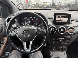 Mercedes B-klasse 200 CDI 100KW Autom. Navi Clima Leer Led Ambition picture 8