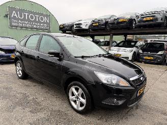Ford Focus 1.6 74KW Airco 5-Drs Titanium picture 1