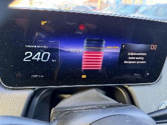 Mercedes EQE 300 SUV 91 kWh 180KW Pano Clima Navi Sport Edition NAP picture 12