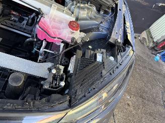 Mercedes EQE 300 SUV 91 kWh 180KW Pano Clima Navi Sport Edition NAP picture 15