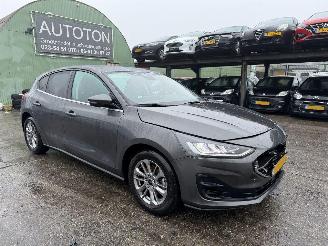 krockskadad bil auto Ford Focus 1.0 Ecoboost 92KW Clima Navi Led Hybrid Titanium 5-Drs NAP 2023/3