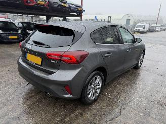 Damaged car Ford Focus 1.0 Ecoboost 92KW Clima Navi Led Hybrid Titanium 5-Drs NAP 2023/3