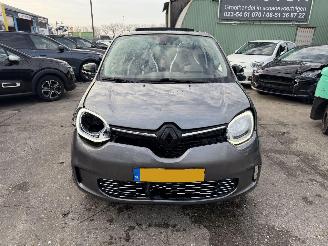 Renault Twingo 22 kWh 60KW R80 E-Tech Serie Limitee Urban Night Cabrio Clima Navi Led picture 23