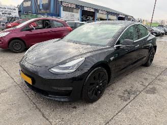skadebil auto Tesla Model 3 75 kWh Long Range 258KW AWD Pano Clima Navi NAP 2019/10