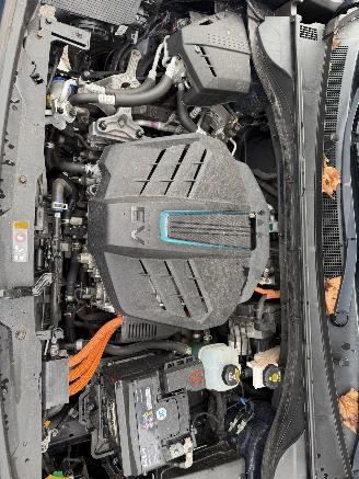 Kia e-Niro 64 kWh 150KW Autom. Clima Navi Led Xenon ExecutiveLine picture 17