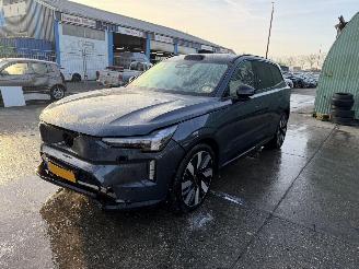 Volvo EX90 111 kWh Twin Motor Ultra 300KW 7 Pers Pano Clima Navi NAP 2025/7