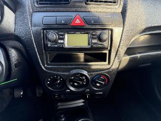 Kia Picanto 1.0 46KW Seven Airco 5-Drs NAP picture 9