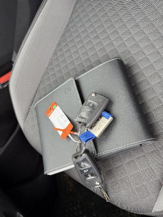 Volkswagen Tiguan 1.5 TSI 96KW Navi Clima Comfortline Led NAP picture 12