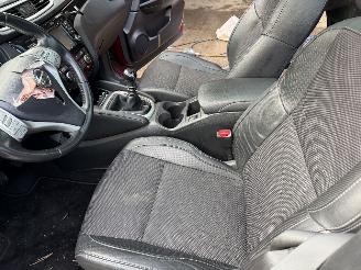 Nissan Qashqai 1.2 85KW Pano Clima Navi Premier Edition Led 360view picture 8