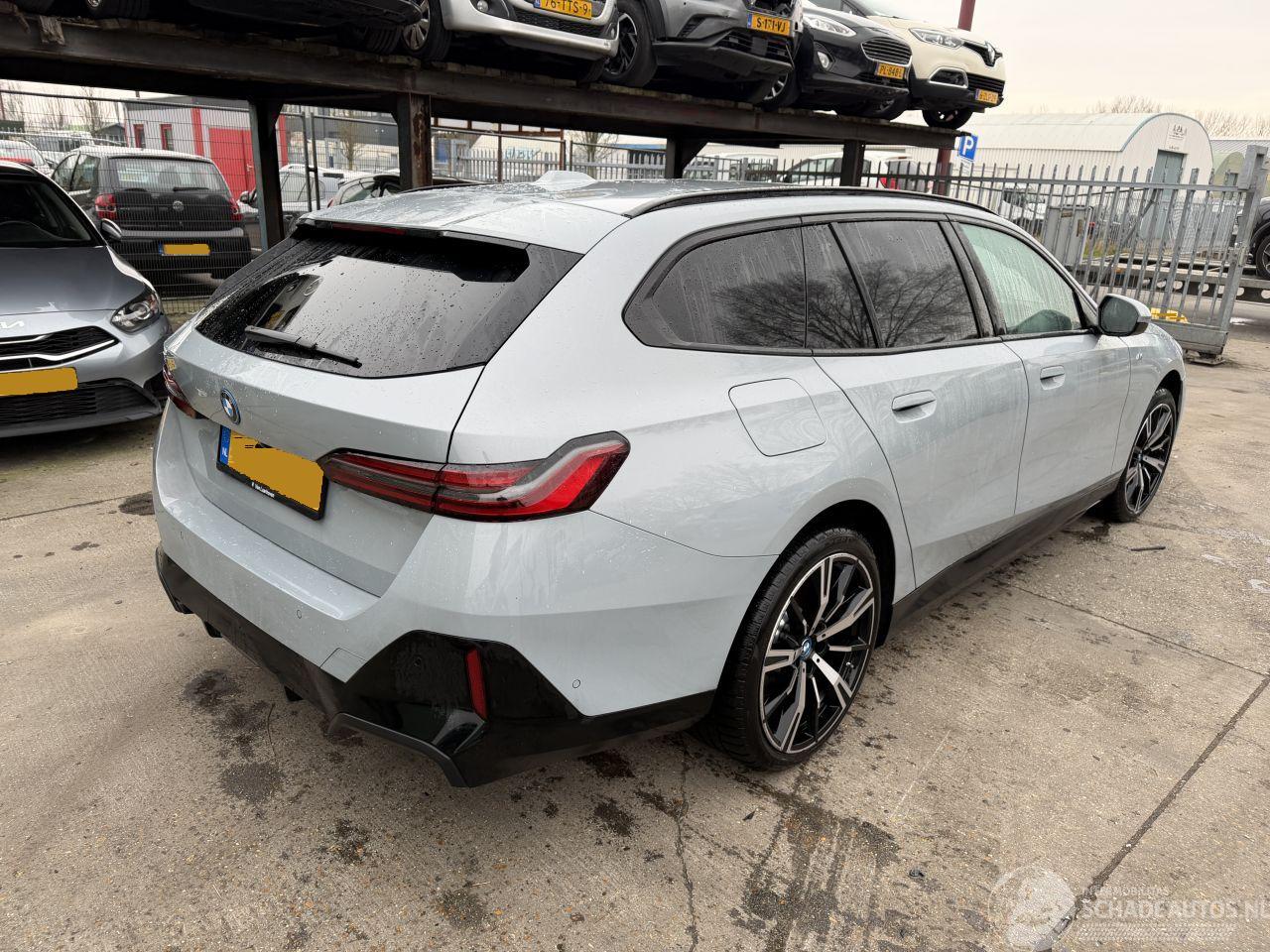 BMW i5 84 kWh eDrive40 250KW M Sport Edition NAP