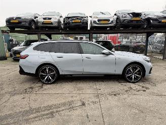 BMW i5 84 kWh eDrive40 250KW M Sport Edition NAP picture 3