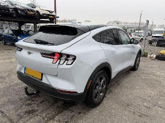 Ford Mustang Mach-e 75 kWh RWD 198KW Clima Navi Led Camera picture 2