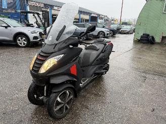Peugeot Metropolis 400 RS 26KW Automaat picture 5