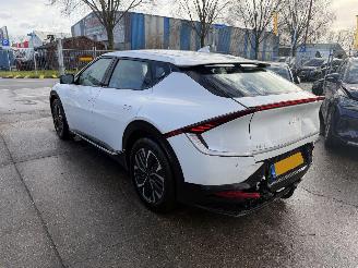 Kia EV6 58 kWh 125KW Clima Navi Camera Led NAP picture 3