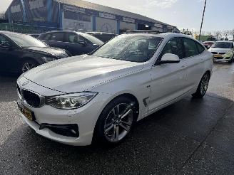 BMW 3-serie GT 328I 180KW Autom. Pano Clima Navi Camera Leer High Executive NAP picture 2