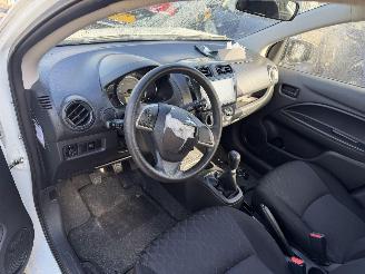 Mitsubishi Space-star 1.2 52KW Navi Airco 5-Drs Cool+ NAP picture 5