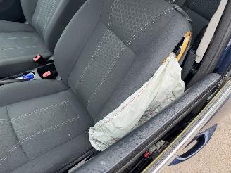 Ford Fiesta 1.25 44KW Airco Titanium NAP picture 6