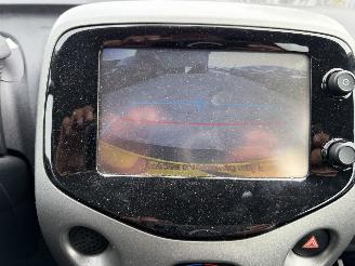 Toyota Aygo 1.0 51KW X-Nav Airco Camera Led 5-Drs NAP picture 17