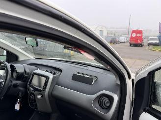 Toyota Aygo 1.0 51KW X-Nav Airco Camera Led 5-Drs NAP picture 7