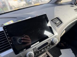 Honda Civic 1.3 Hybrid 70KW Autom. Clima picture 8