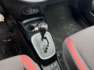 Toyota Yaris 1.5 Hybrid 65KW Autom. Clima Navi Led Camera Executive picture 9