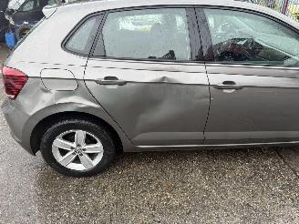 Volkswagen Polo 1.0 TSI 70KW Clima Navi Camera Led Comfortline NAP picture 17