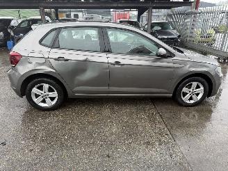 Volkswagen Polo 1.0 TSI 70KW Clima Navi Camera Led Comfortline NAP picture 18