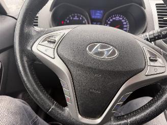 Hyundai Ix20 1.6i 92KW i-Drive Clima 5-Deurs picture 11