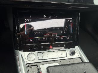 Audi E-tron 71 kWh 50 Quattro 230KW Pano Clima Navi Leer Led Camera picture 9