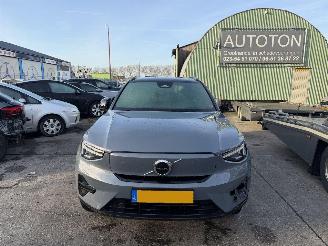 Volvo XC40 70 kWh Recharge Plus 170KW Clima Navi picture 2