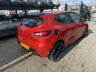 damaged passenger cars Renault Clio 1.6 R.S. 200PK Autom. Pano Clima Navi 2014/4
